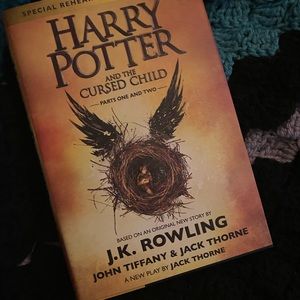 Hardcover Harry Potter Cursed Child